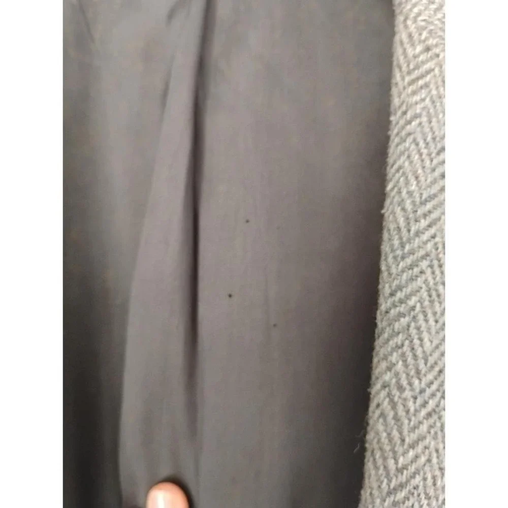 VTG John Blair Herringbone Blazer Mens 40 Gray Two Button Wool Blend Sport Coat